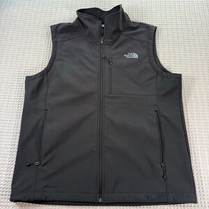 🚫SOLD - NO AVAILABLE The North Face WindWall Vest Black Softshell Fleece